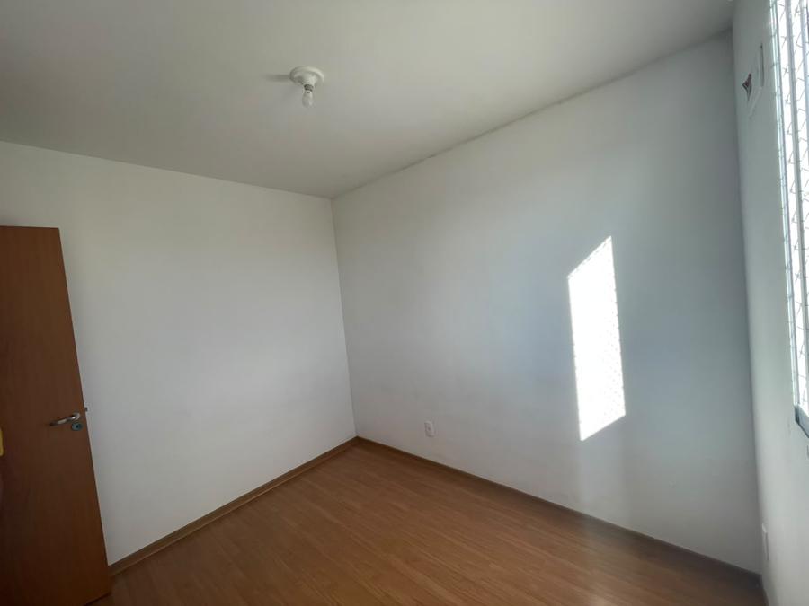 Quarto amplo